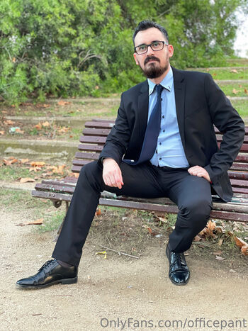 Full leaked Officepant private onlyfans photo