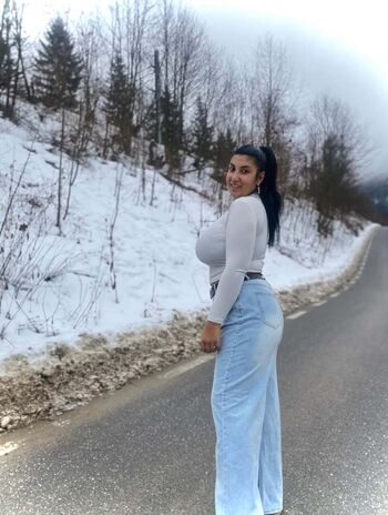 Full leaked Ofi rada private onlyfans photo