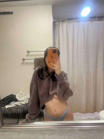 Full leaked Ofluststar private onlyfans photo