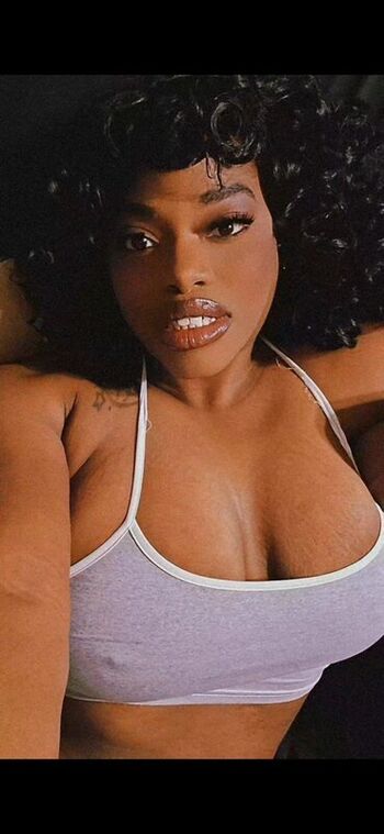 Full leaked Ohheypoet private onlyfans photo