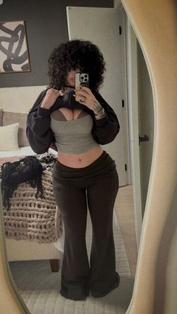 Full leaked Ohthasmat private onlyfans photo