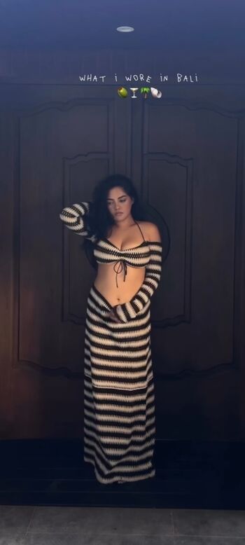 Full leaked Okaysina page private onlyfans photo