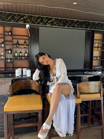 Full leaked Okaysina private onlyfans photo