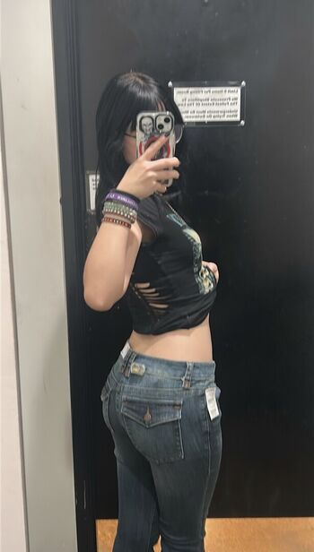 Full leaked Okneesuh page private onlyfans photo