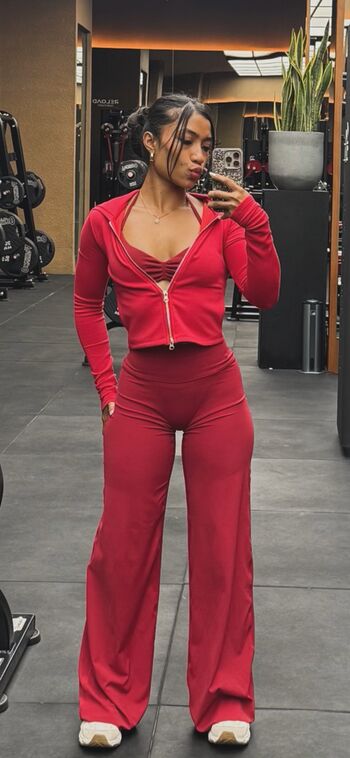 Full leaked Okyyoliviaa  page private onlyfans photo