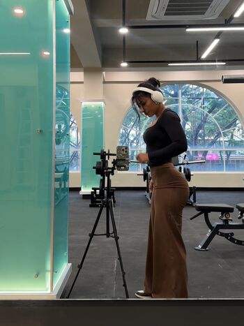 Full leaked Okyyoliviaa  page private onlyfans photo