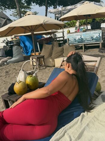 Full leaked Okyyoliviaa private onlyfans photo