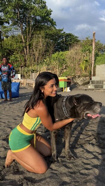 Full leaked Okyyoliviaa private onlyfans photo