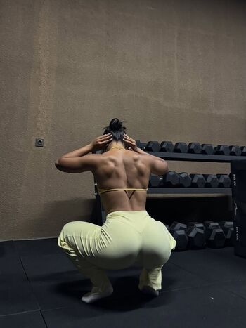 Full leaked Okyyoliviaa private onlyfans photo