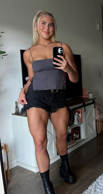 Full leaked Olena sadovska private onlyfans photo