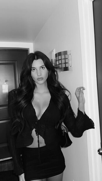 Full leaked Olivia alves private onlyfans photo