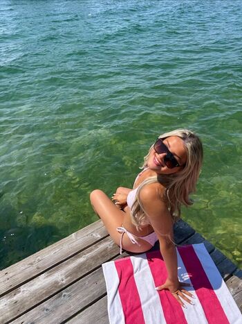 Full leaked Olivia deni private onlyfans photo
