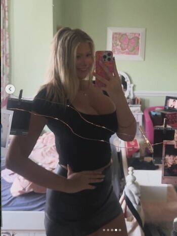 Full leaked Olivia kuehner private onlyfans photo