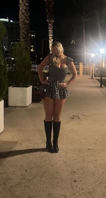 Full leaked Olivia kuehner private onlyfans photo