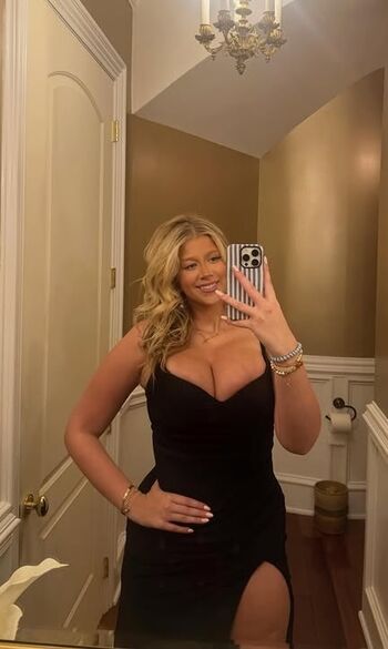 Full leaked Olivia kuehner private onlyfans photo