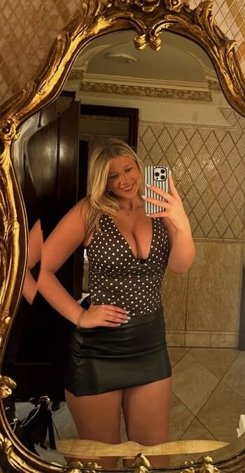Full leaked Olivia kuehner private onlyfans photo