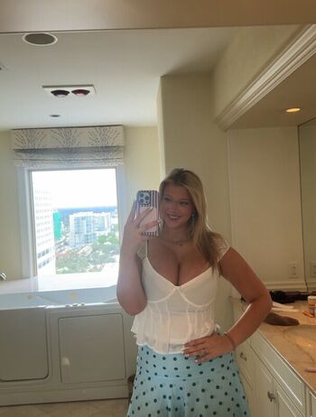 Full leaked Olivia kuehner private onlyfans photo