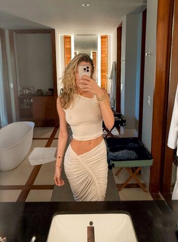 Full leaked Olivia may nyc private onlyfans photo