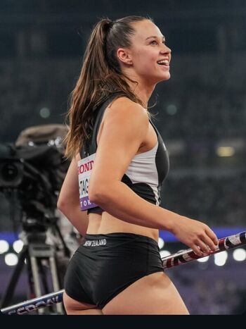 Olivia Mctaggart