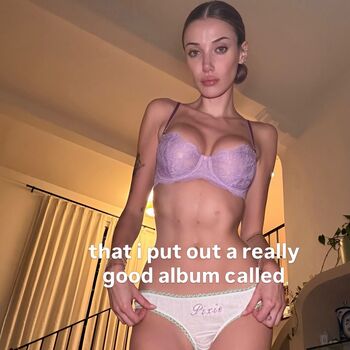 Full leaked Olivia obrien private onlyfans photo
