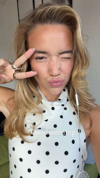 Full leaked Olivia ponton page private onlyfans photo