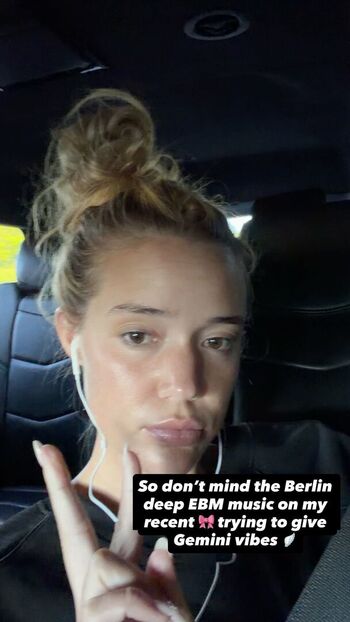 Full leaked Olivia ponton page private onlyfans photo