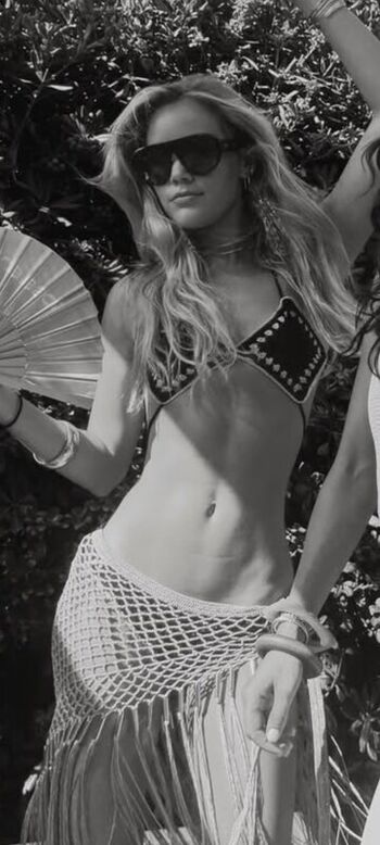 Full leaked Olivia ponton page private onlyfans photo