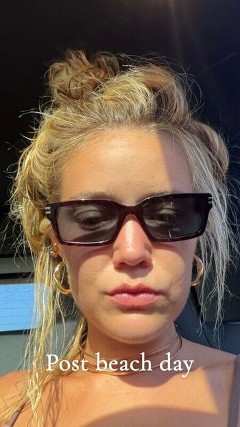 Full leaked Olivia ponton private onlyfans photo