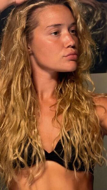 Full leaked Olivia ponton private onlyfans photo