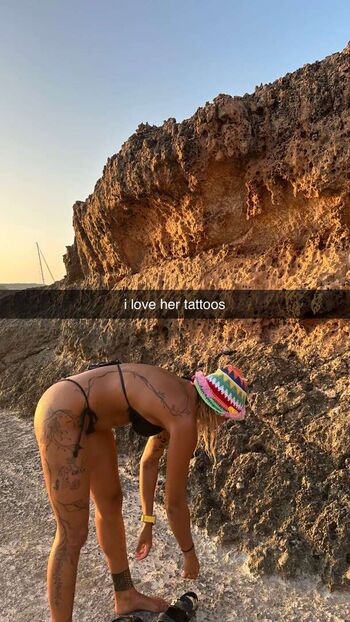 Full leaked Olivia ponton page private onlyfans photo