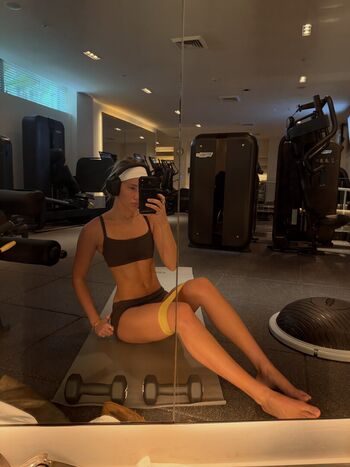 Full leaked Olivia ponton private onlyfans photo