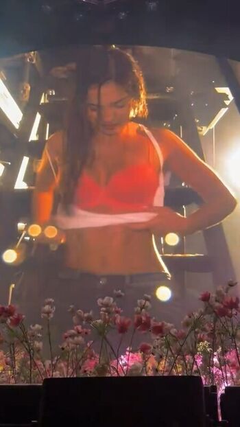 Full leaked Olivia rodrigo  page private onlyfans photo