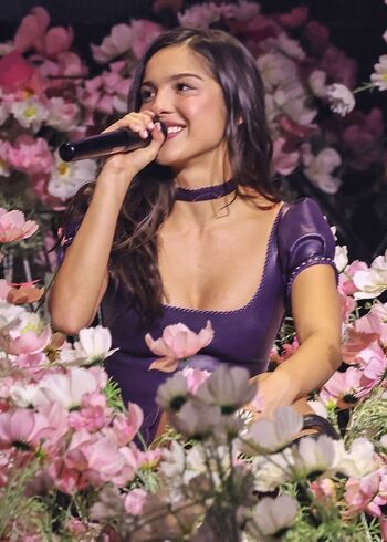 Full leaked Olivia rodrigo  page private onlyfans photo