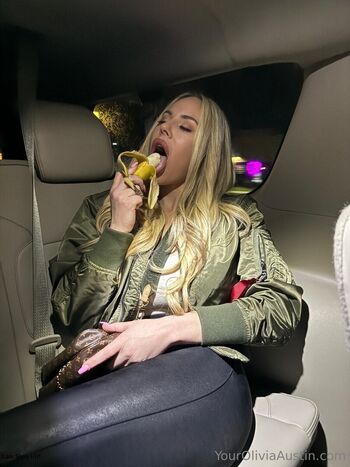 Full leaked Oliviaaustinxxx private onlyfans photo