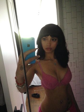 Full leaked Oliviaraynn private onlyfans photo