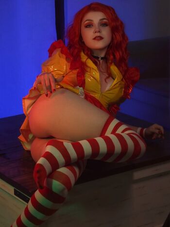 Full leaked Olyashaa private onlyfans photo