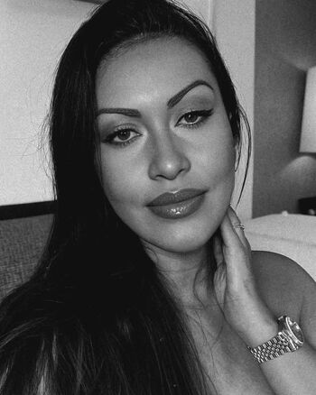 Full leaked Omalka jay private onlyfans photo