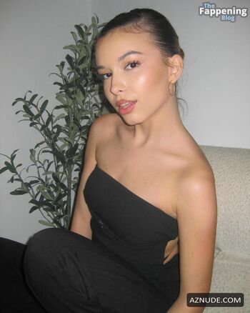 Full leaked Ona gonfaus private onlyfans photo
