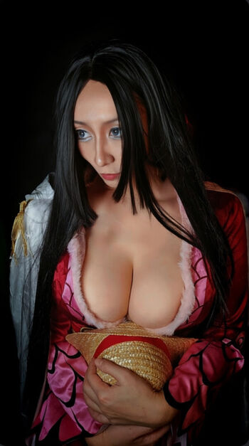 Full leaked One piece page private onlyfans photo