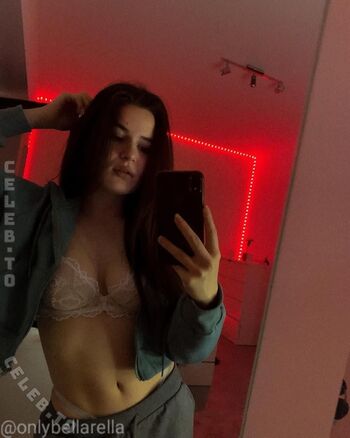 Full leaked Onlybellarella private onlyfans photo