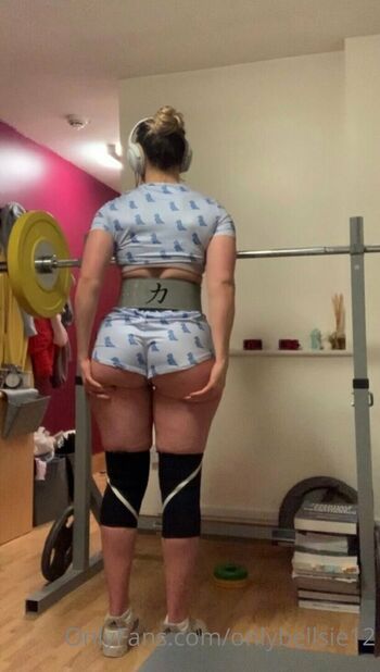 Full leaked Onlybellsie private onlyfans photo