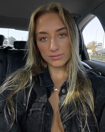 Full leaked Onlyevex private onlyfans photo