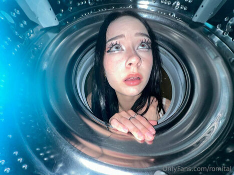 Full leaked Onlyromituly page private onlyfans photo