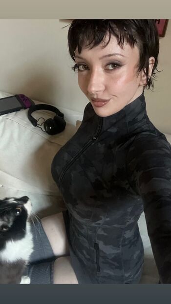 Full leaked Onlyzaboomafoo private onlyfans photo