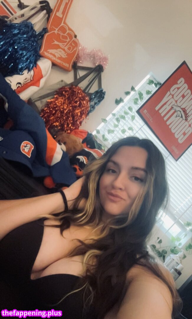 https: / oohkarla / oohkarlalala Fotografie OnlyFans Dezbrăcată #19