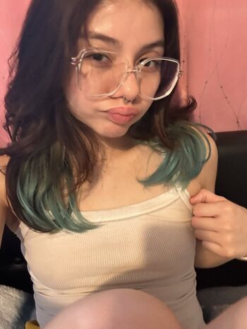 Full leaked Oohlastella private onlyfans photo