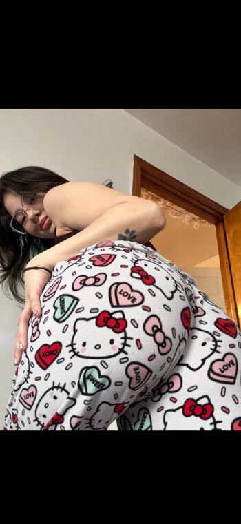 Full leaked Oohlastella private onlyfans photo