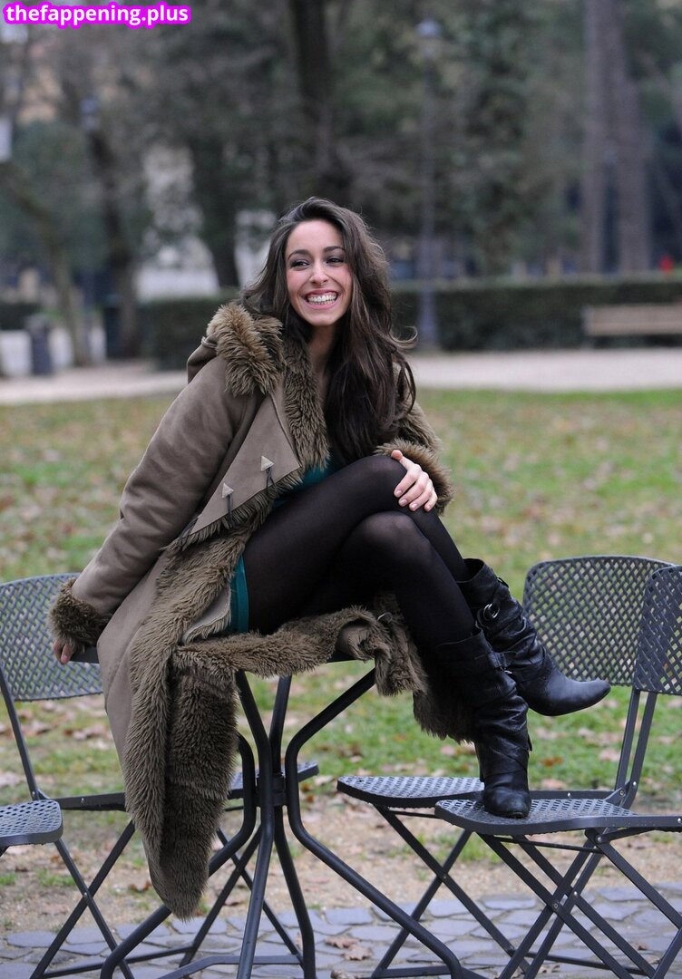 Oona Chaplin / OonaCC / https: / oona.chaplin Φωτογραφία Γυμνών OnlyFans #69