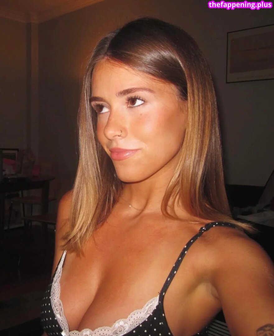 Oona Mccaughan Foto OnlyFans Nuda #3