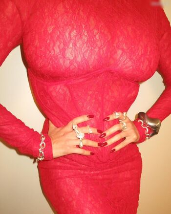 Full leaked Oops international private onlyfans photo